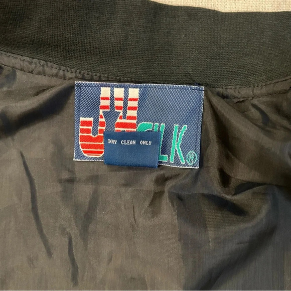 Chicago Bulls JH Silk Lightweight Black & Red Jacket Size Large - Picture 10 of 13